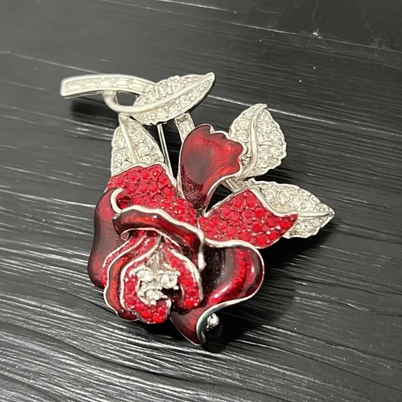 Nolan Miller Red Enamel and stone Silver Tone Brooch - Picture 4 of 4